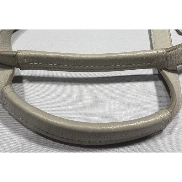 Coach Legacy Tote #19264 Leather Chalk Ivory Pocket Shoulder Bag EUC - Picture 14 of 16